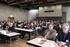 Zuhörerschaft in der Aula der Fachhochschule Köln